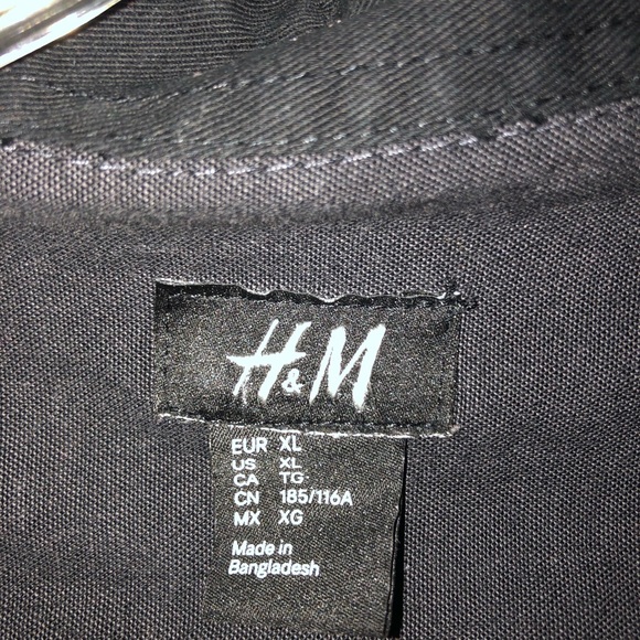 Men’s button down - Picture 2 of 3